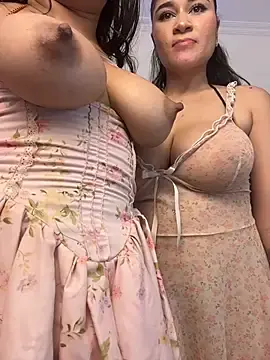 Stripchat Watch Live Sex Cams of celine_bell20
