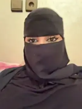 Stripchat Live Sex Cam of -Batta-