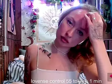Stripchat Free Porn Cam of Mimi-Deep