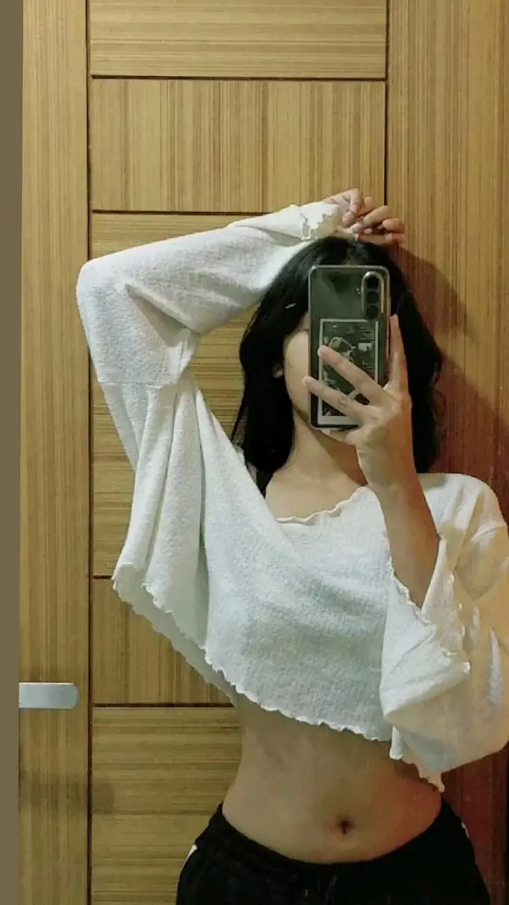 ishita_bb