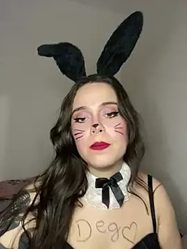 Stripchat Nude Webcam of PutaYasmim
