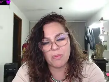 Stripchat Free Live Porn of Myrnasexxx