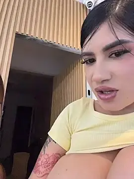 Stripchat Live Sex Cam of clarachanelricek