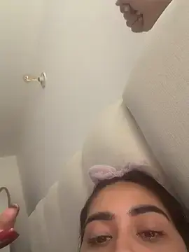 Stripchat Sex Cam of clarachanelricek