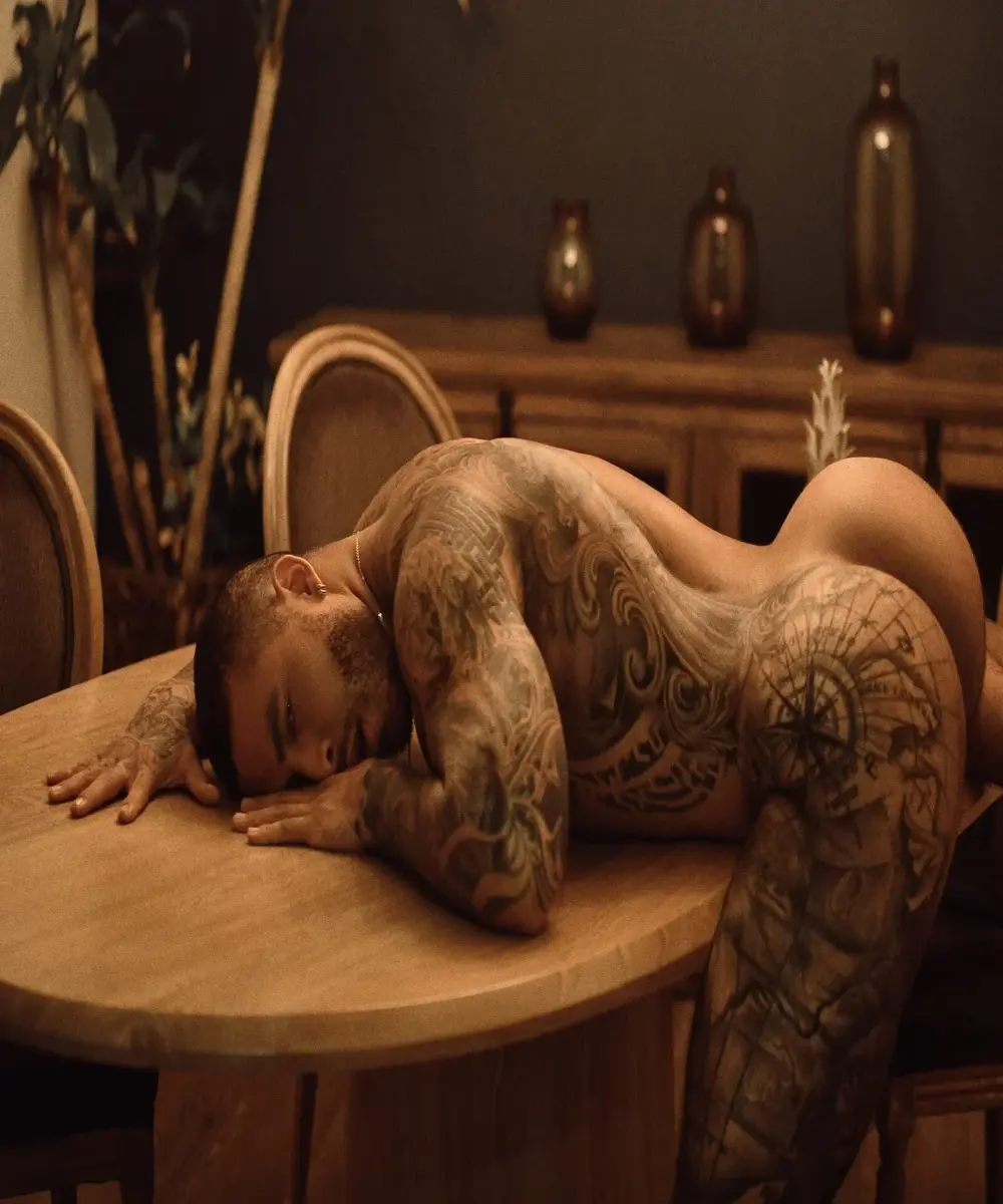 Aaron_Vega