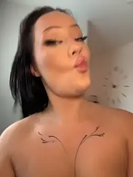 Stripchat Free Porn Cam of BlackLotos