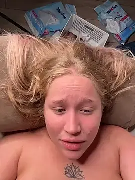 Stripchat Free Porn Cam of EveryTokenIsImportant