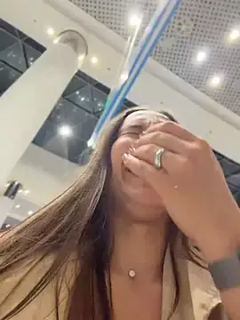 Stripchat Live Sex Cam of ICrazyOneIRL