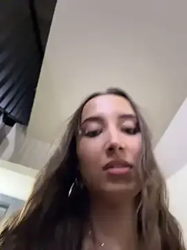 Stripchat Adult Webcam of ICrazyOneIRL