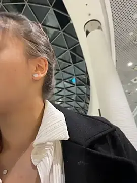 Stripchat Free Porn Cam of ICrazyOneIRL