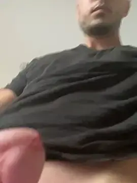 Stripchat Free Live Porn of Mikl360