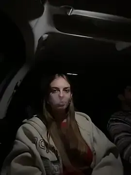 Stripchat Free Porn Cam of MrAndMrsSavage