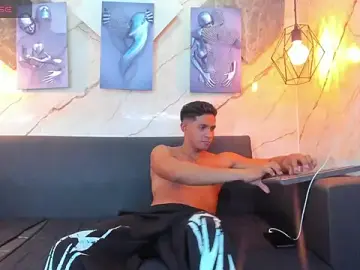 Stripchat Free Porn Cam of Yoel_Blessed