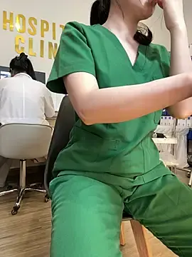Stripchat Free Live Porn of secretly_masturbating