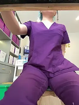 Stripchat Free Live Porn of secretly_masturbating