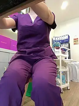 Stripchat Sex Cam of secretly_masturbating