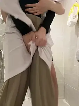 Stripchat Live Porn of secretly_masturbating