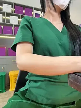 Stripchat Adult Webcam of secretly_masturbating