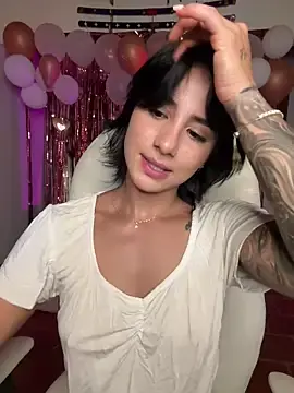 Stripchat Free Porn Cam of Ale_Lewis