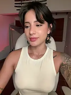 Stripchat Free Live Porn of Ale_Lewis