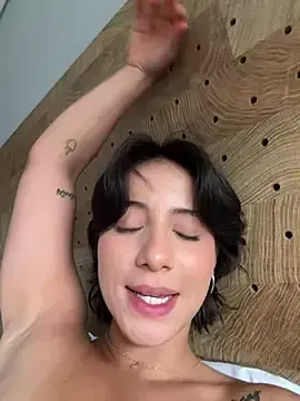 Stripchat Watch Live Sex Cams of Ale_Lewis
