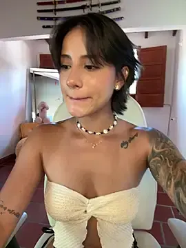 Stripchat Nude Webcam of Ale_Lewis