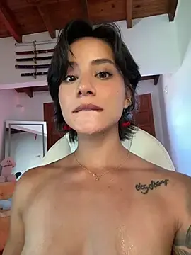 Stripchat Adult Webcam of Ale_Lewis