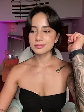 Stripchat Live Sex of Ale_Lewis