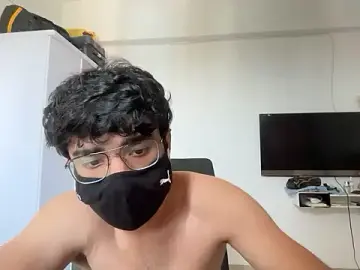 Stripchat Sex Cam of Kryptono