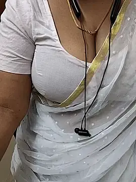 Stripchat Sex Chat of Tamil-ranjitha07