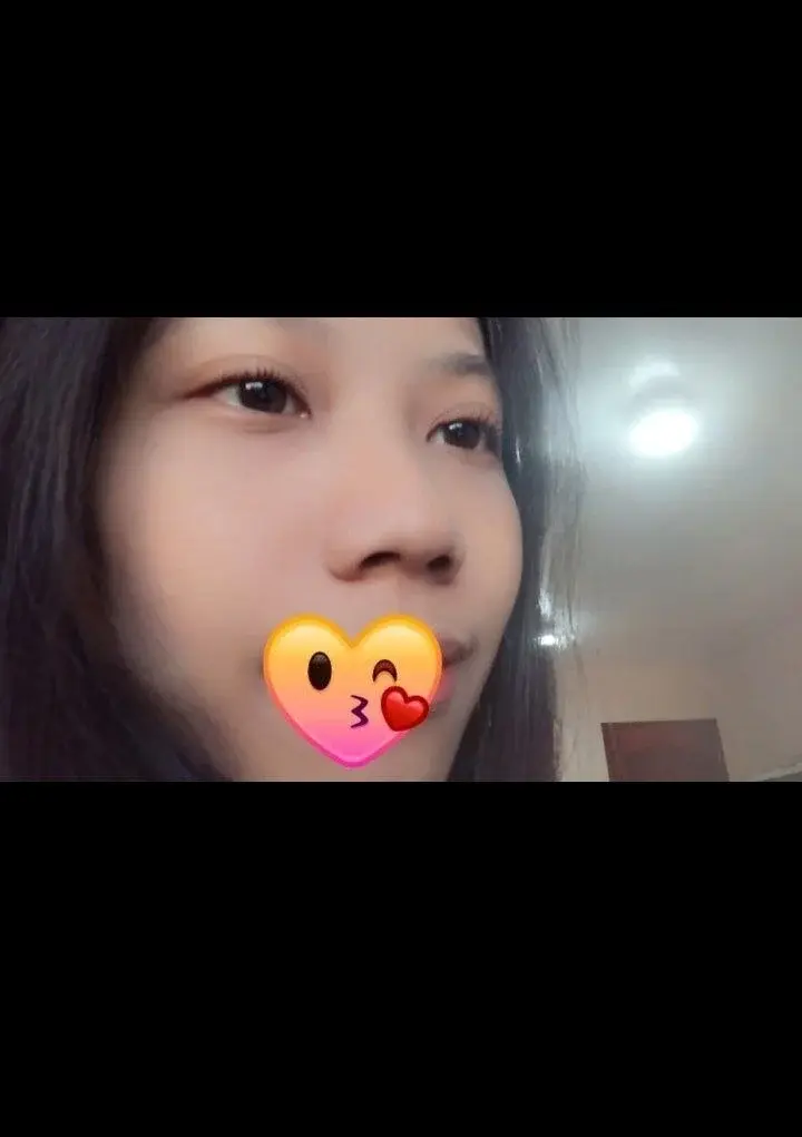 WetVirginPussy