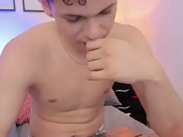 Stripchat Sex Chat of mykelcano