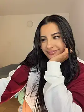Stripchat Live Sex Cam of Kimm_khalifa