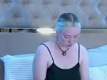 Stripchat Best live sex cam show of KristinaFlame