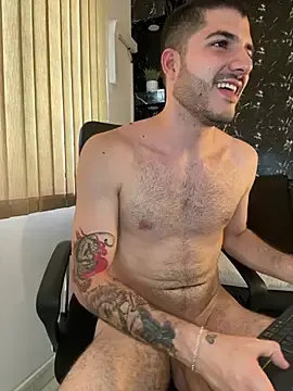 Stripchat Nude Webcam of Rafael_Mendezz