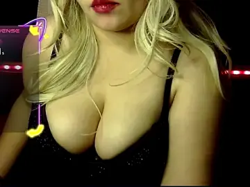 Stripchat Sex Chat of kaya_goddess