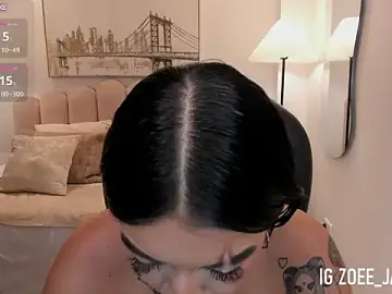Stripchat Live Sex Cam of zoee_jackson