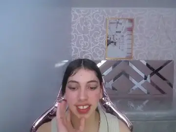 Stripchat Live Sex Cam of KiaraStar_ch