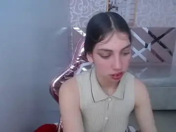 Stripchat Live Porn of KiaraStar_ch