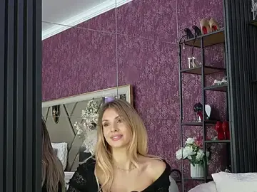 Stripchat Adult Video Chat of Mishelle-Brizo