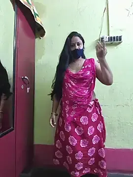 Stripchat Sex Cam of kashish_bhabhi