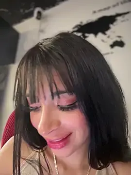 Stripchat Live Sex Cam of Sasha-firee