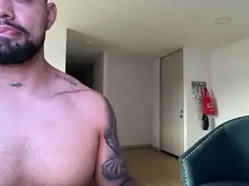 Stripchat Watch Live Sex Cams of exclusivecouple69