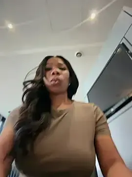 Stripchat Best live sex cam show of Belle___