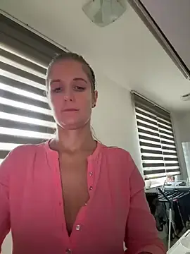 Stripchat Live Porn of jennifer11772