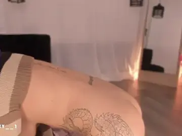 Stripchat Free Live Porn of nickky__