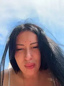 Stripchat Sex Cam of AdinaKan