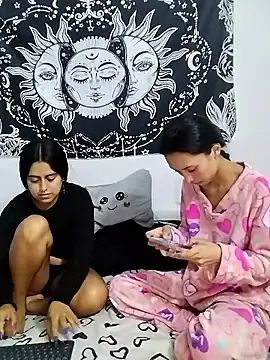 Stripchat Adult Webcam of emily_n_abby