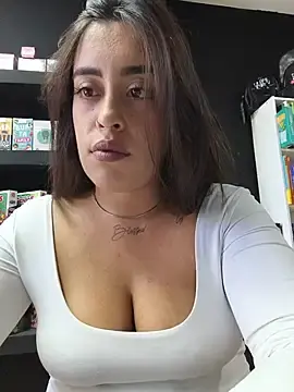 Stripchat Nude Webcam of MissNyraSecret