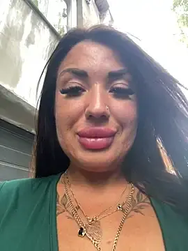Stripchat Adult Video Chat of RuslanaXX